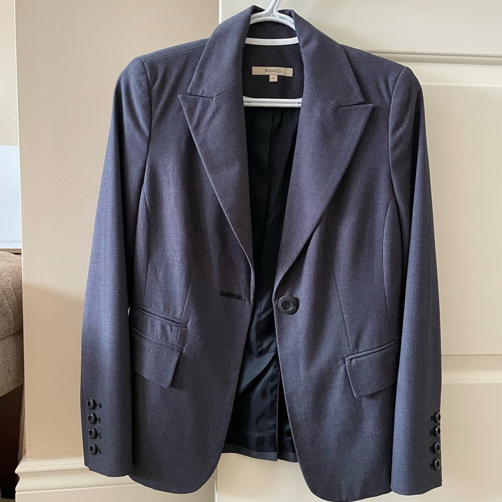 *worn once* RW&Co Dark Gray Blazer